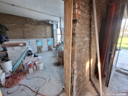 Prenova sanitarij na bazenu Pod skalco (10)